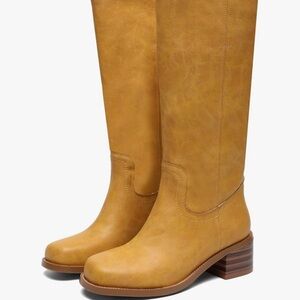 Tan Leather Heeled Boots with Stacked Heel